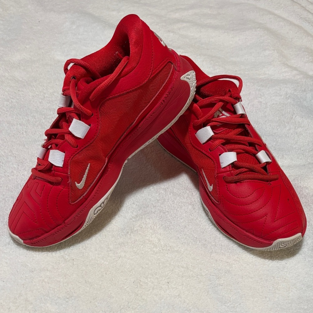 Nike Crimson and White Sports Shoes